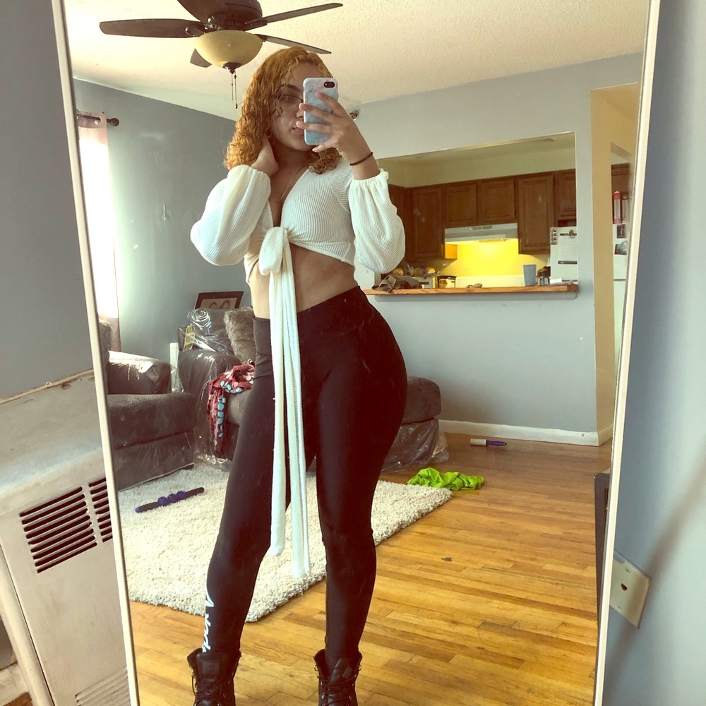 Cropped Long Sleeve White Shirt -